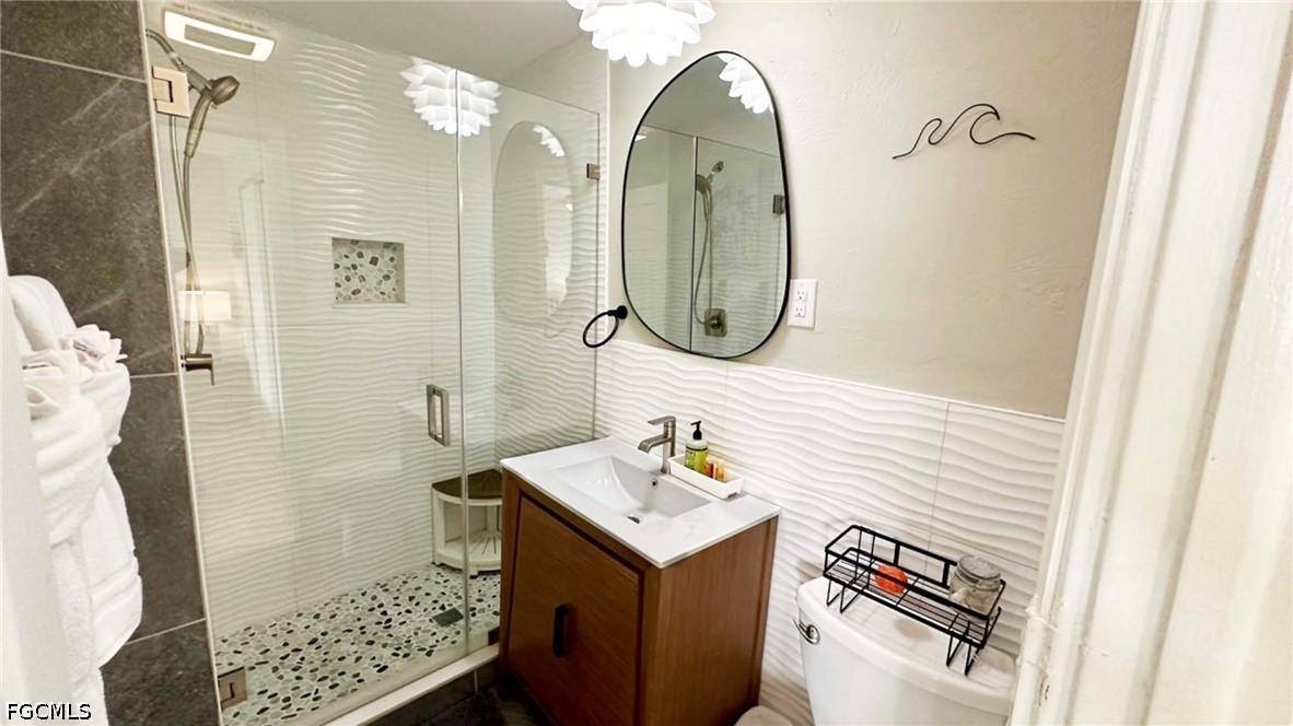 236 Fairweather LN