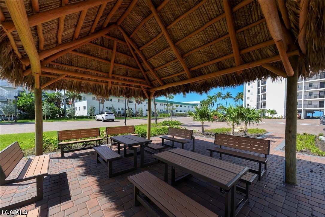 6400 Estero BLVD 603