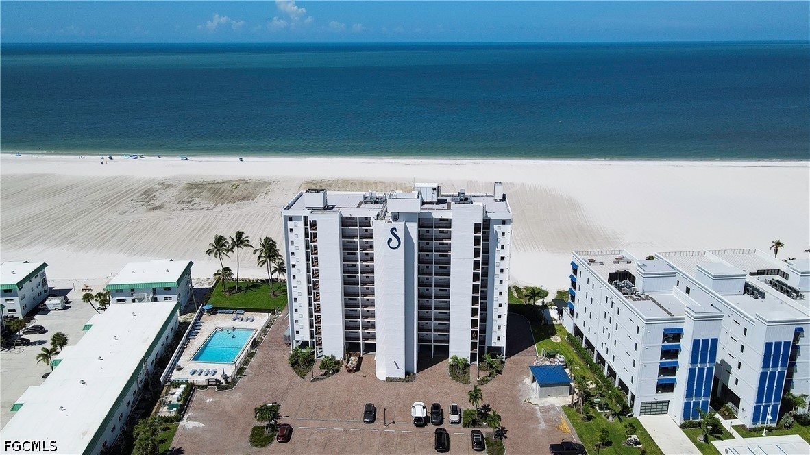 6400 Estero BLVD 603