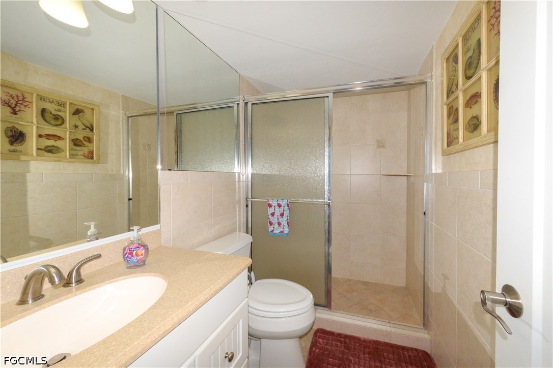6400 Estero BLVD 603