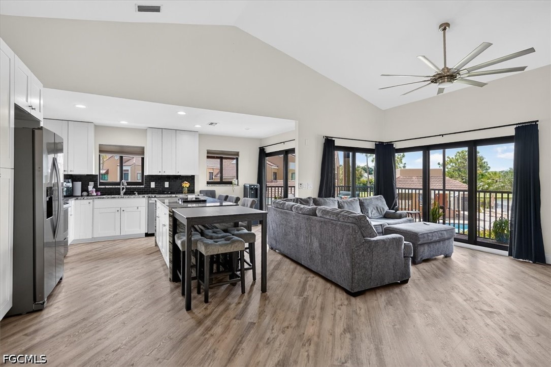 7150 Golden Eagle CT 221