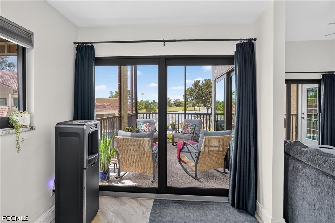 7150 Golden Eagle CT 221