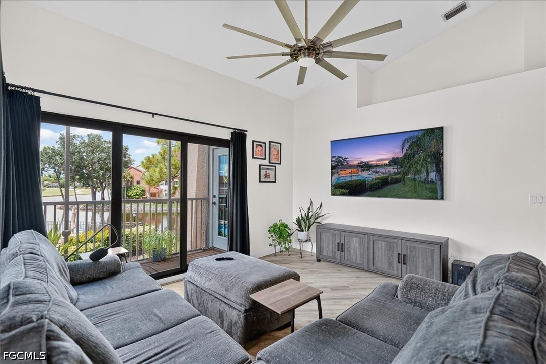 7150 Golden Eagle CT 221