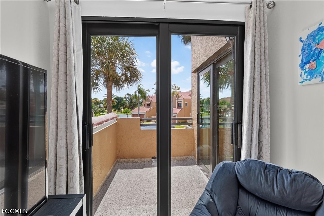 7150 Golden Eagle CT 221