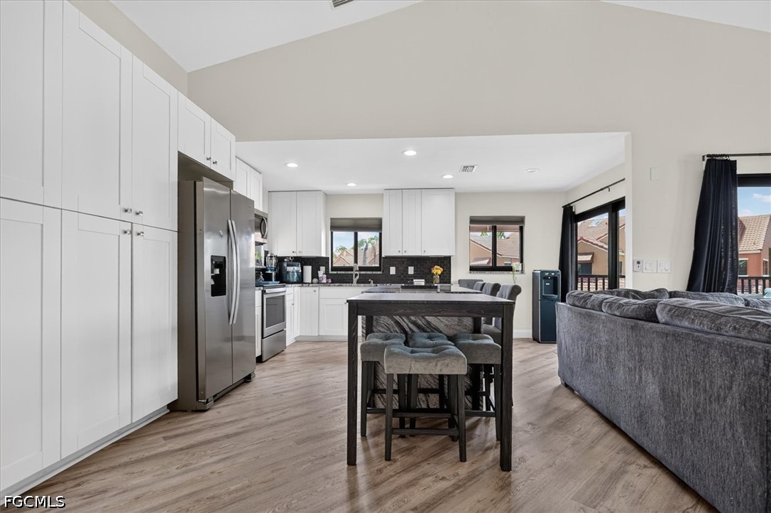 7150 Golden Eagle CT 221