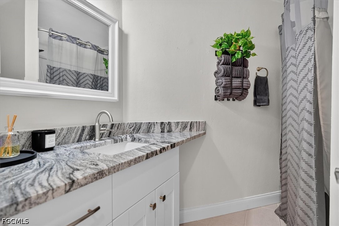 7150 Golden Eagle CT 221