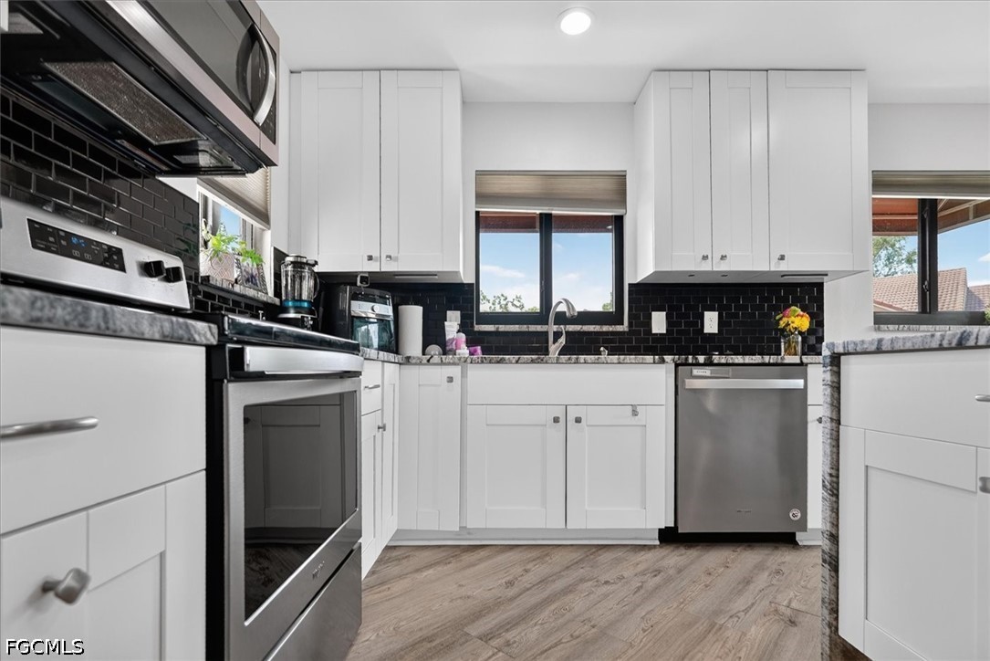 7150 Golden Eagle CT 221