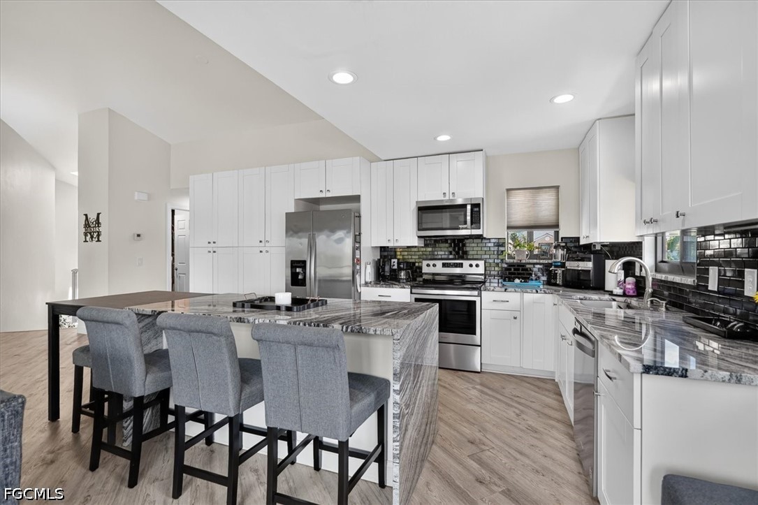 7150 Golden Eagle CT 221
