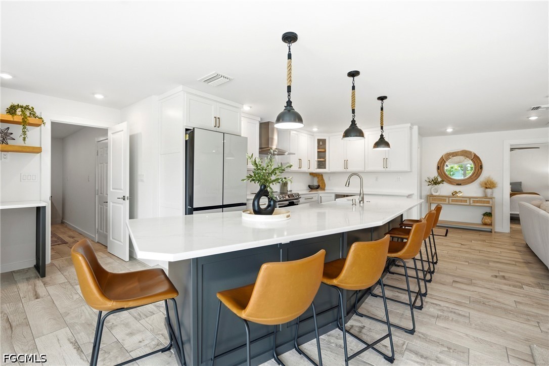 16 Sunview BLVD