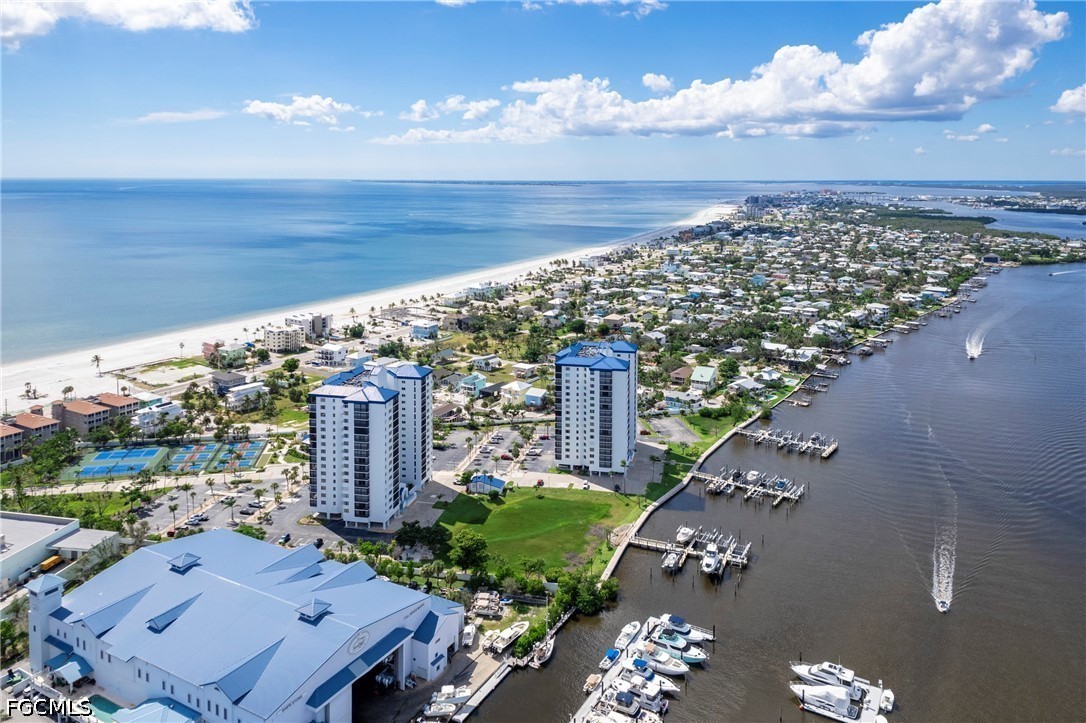 4745 Estero BLVD 104
