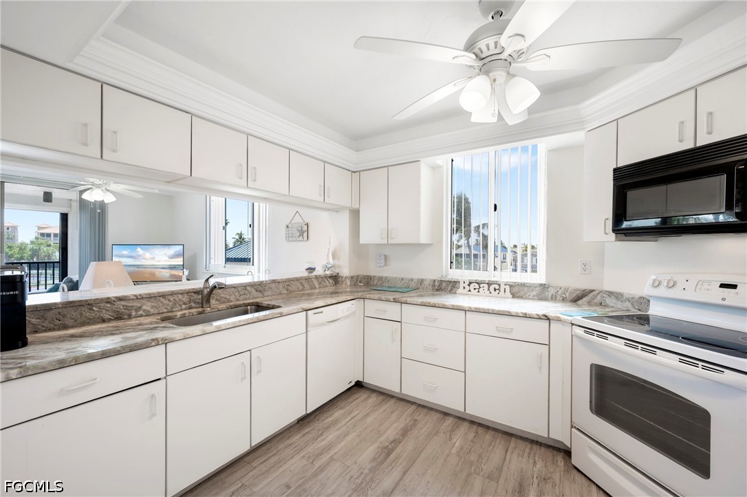 4745 Estero BLVD 104