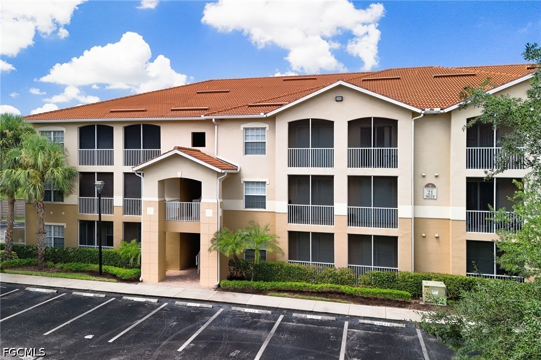 9025 Colby DR 2107