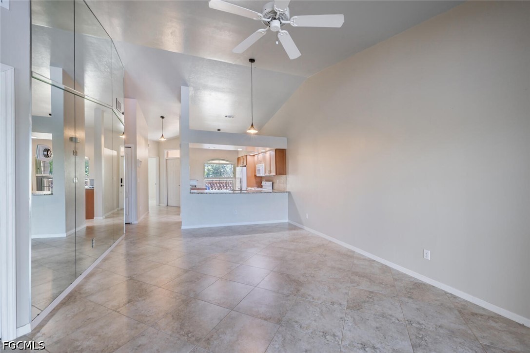 242 Newport DR 509