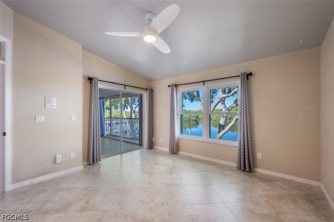 242 Newport DR 509