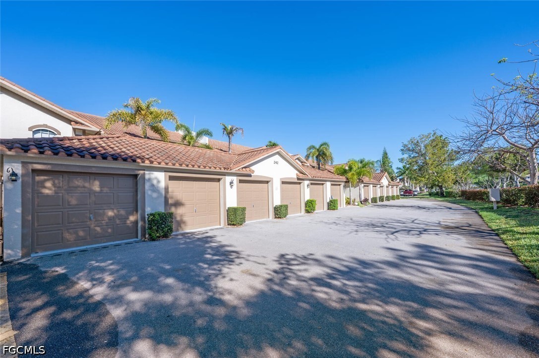242 Newport DR 509