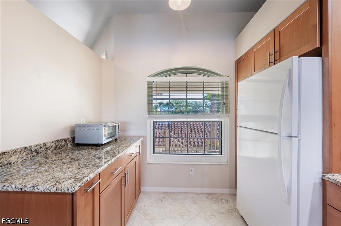 242 Newport DR 509