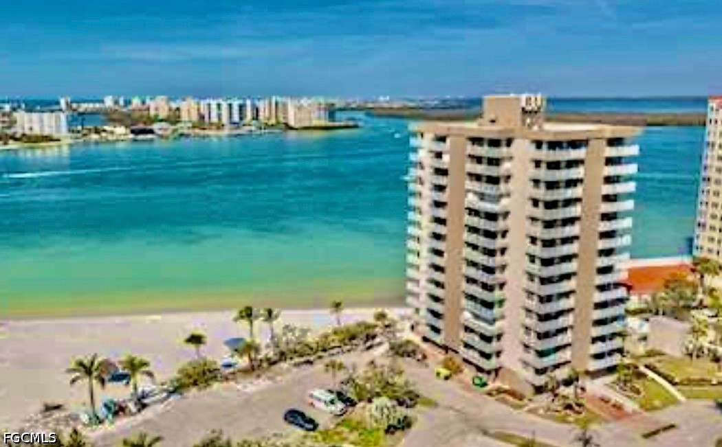 8701 Estero BLVD 104