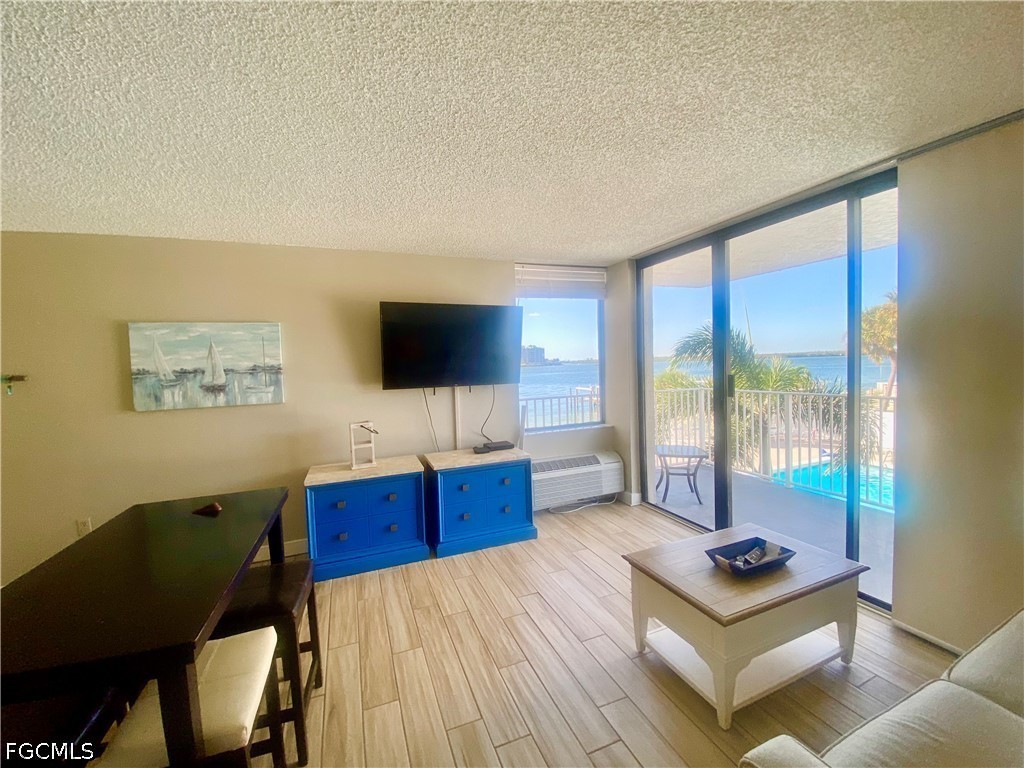 8701 Estero BLVD 104