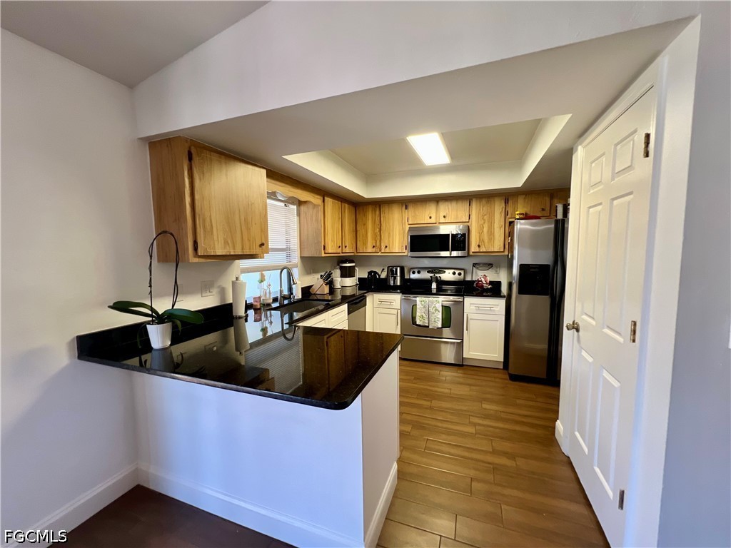 231 SW 33rd ST