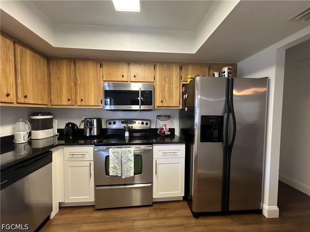 231 SW 33rd ST