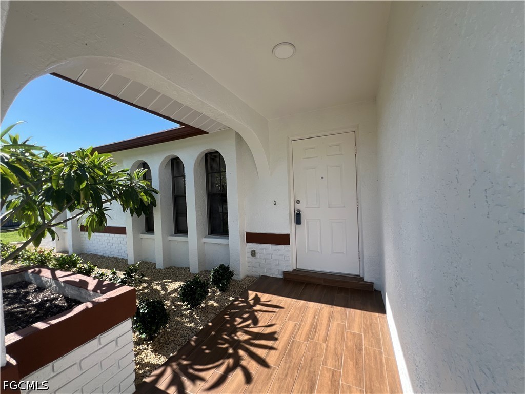 231 SW 33rd ST
