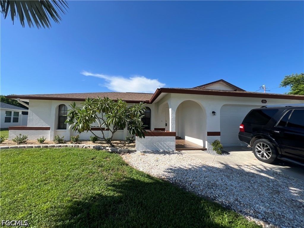 231 SW 33rd ST