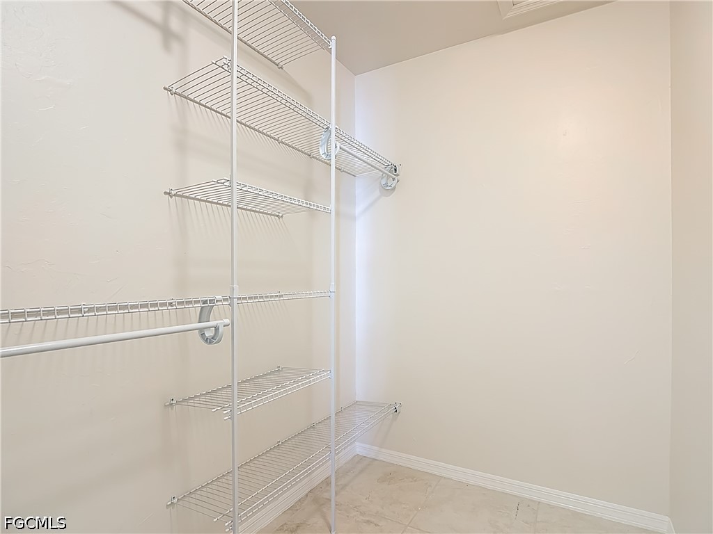144 SW 38th TER