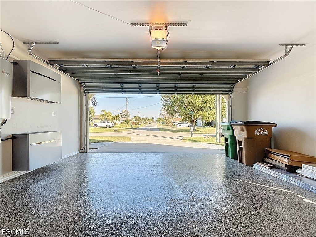 144 SW 38th TER