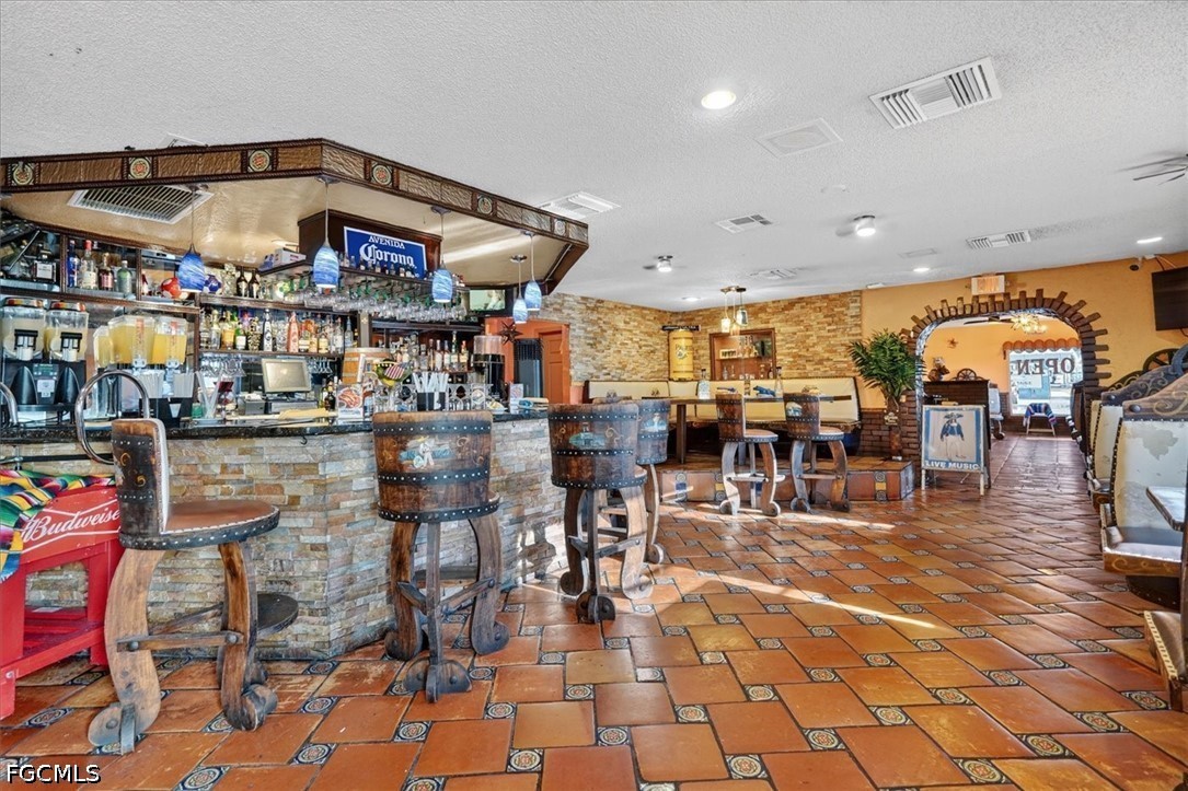 3724 Del Prado BLVD S
