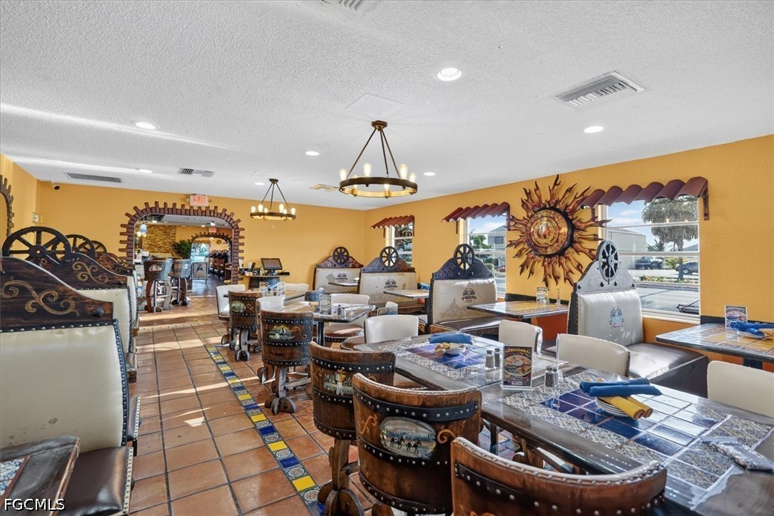 3724 Del Prado BLVD S