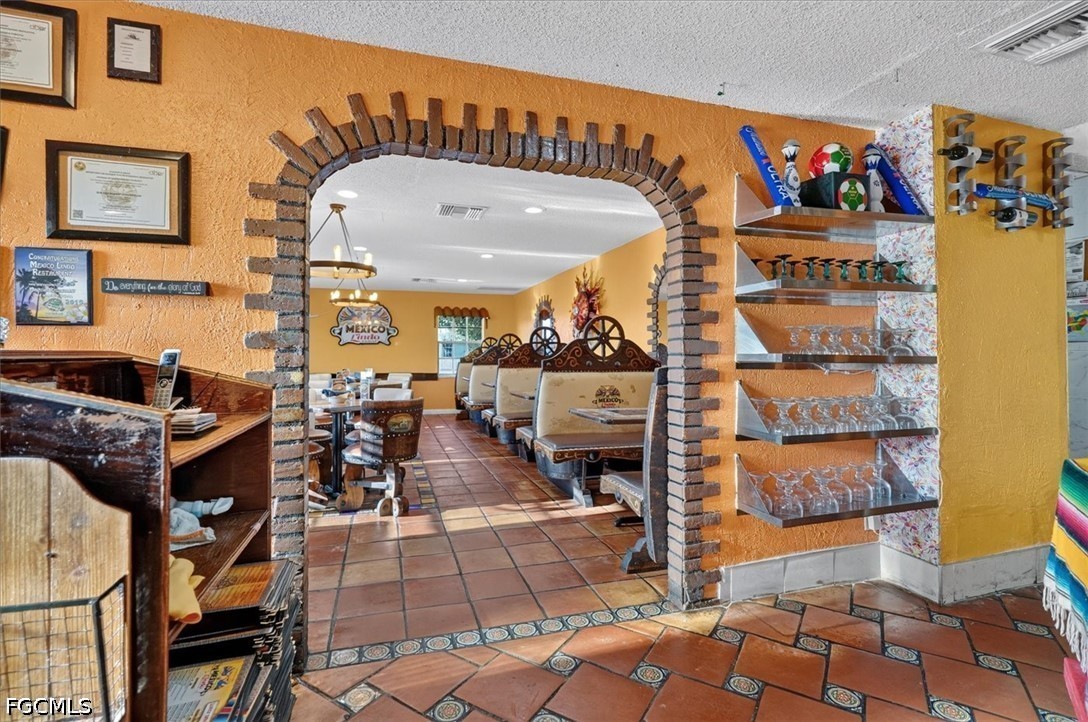 3724 Del Prado BLVD S