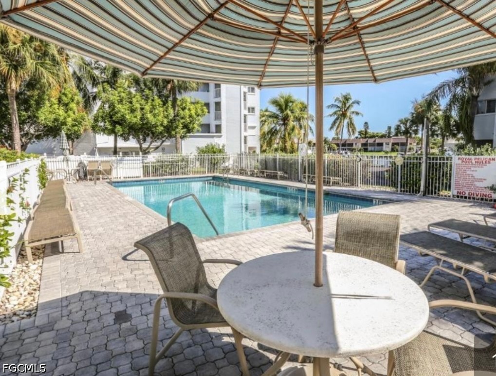 4521 Bay Beach LN 324