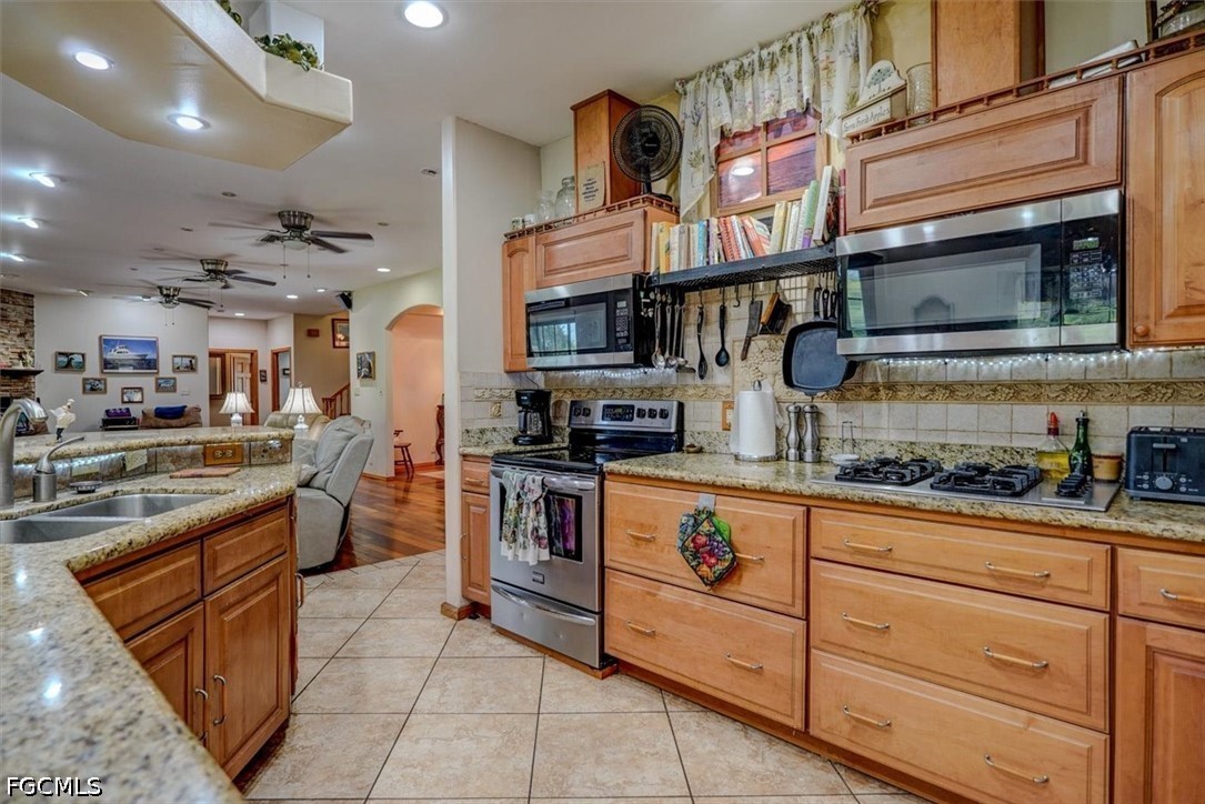 3144 Shell LN