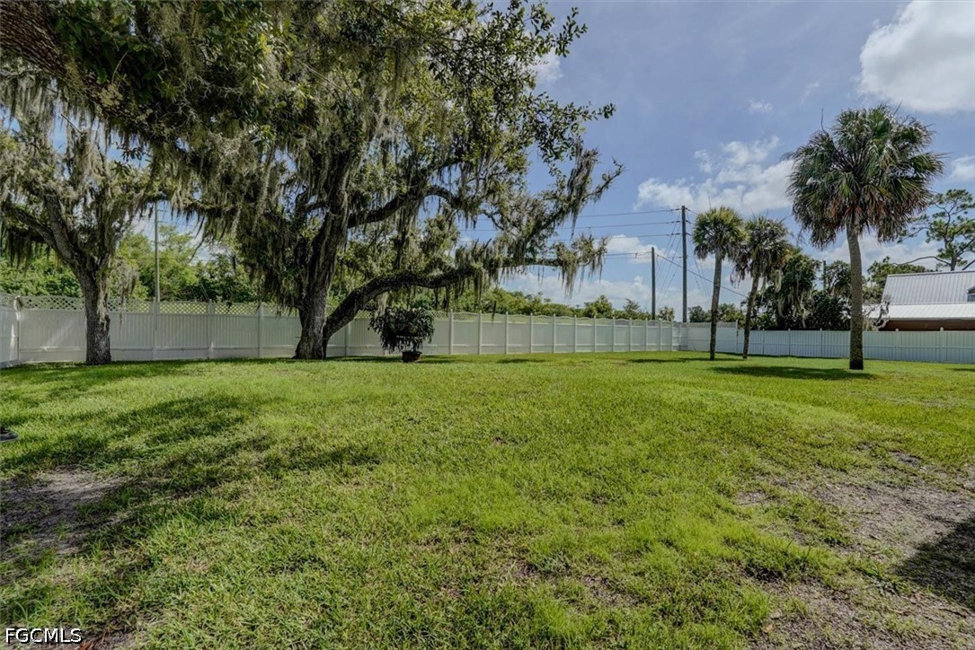 3144 Shell LN