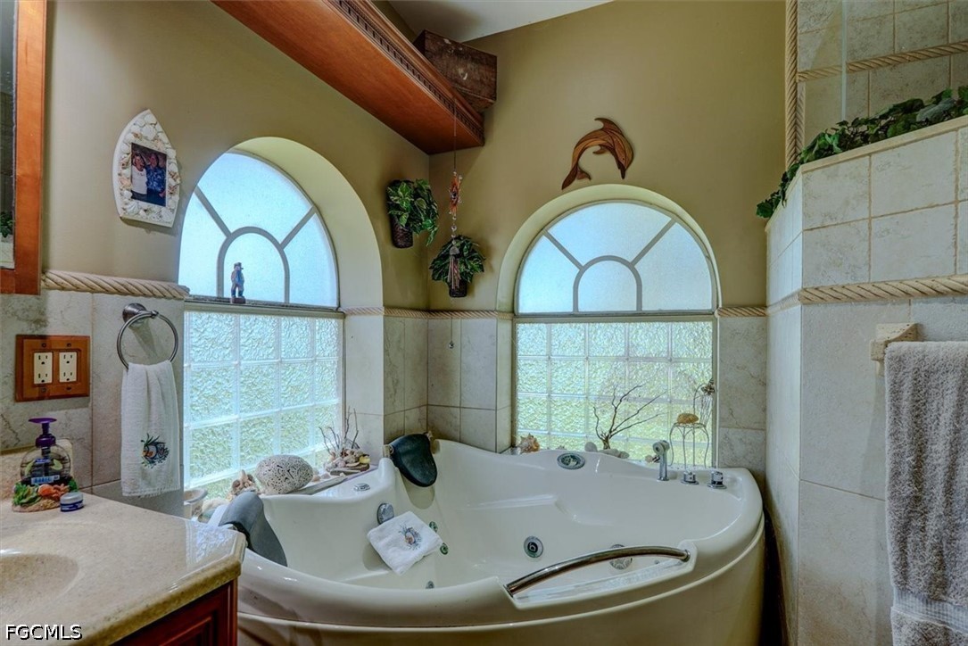 3144 Shell LN