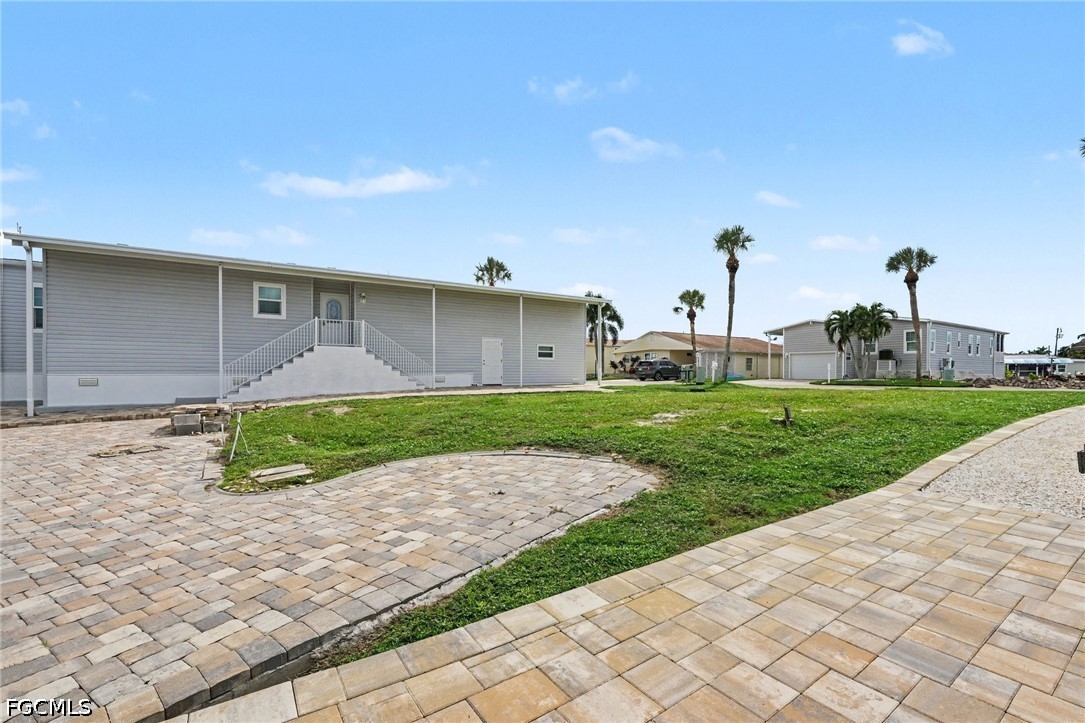 11501 Dogwood LN