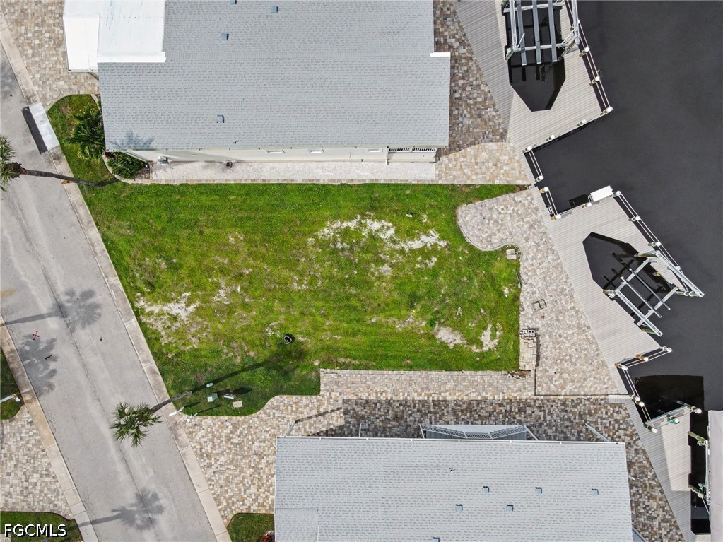 11501 Dogwood LN