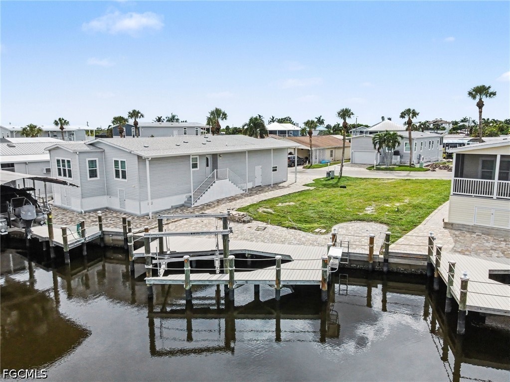11501 Dogwood LN