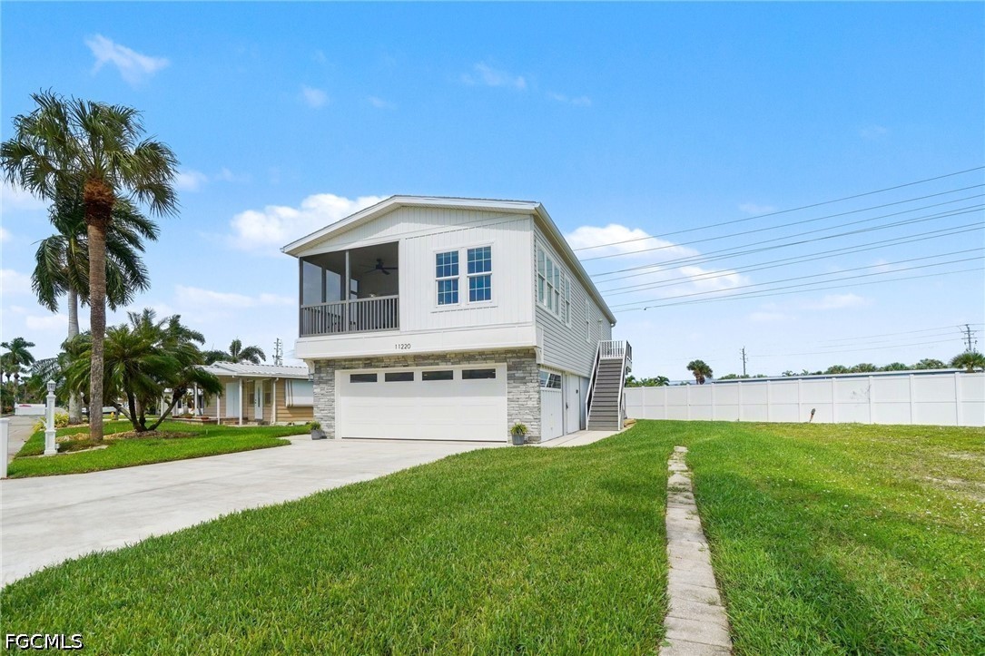 11220 Bayside LN