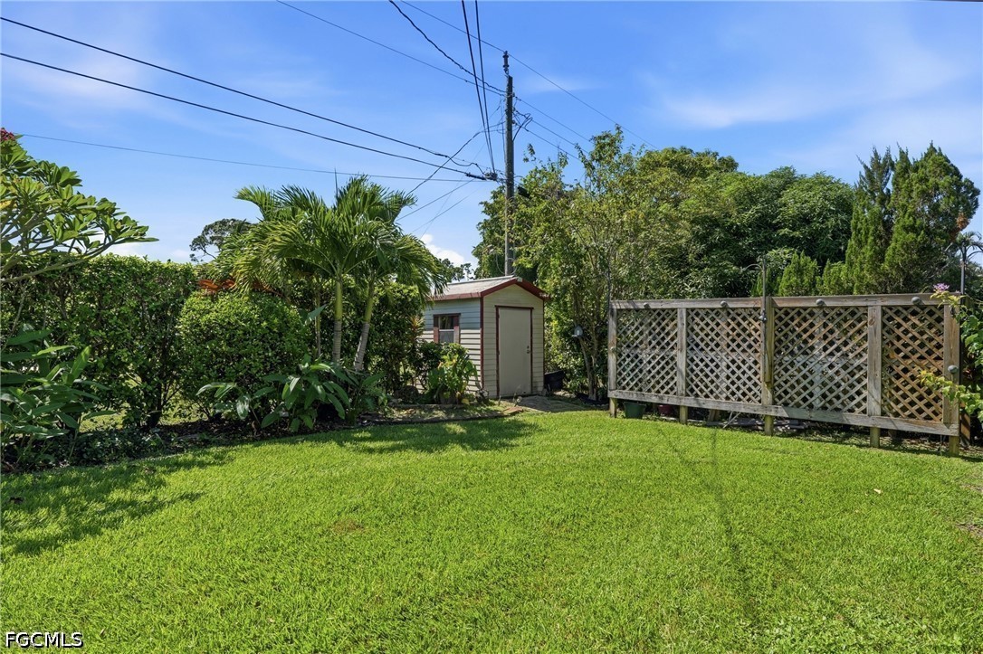 2366 Burton AVE