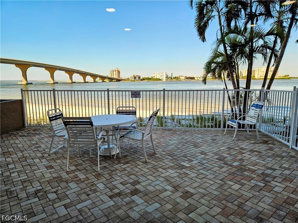 8701 Estero BLVD 801