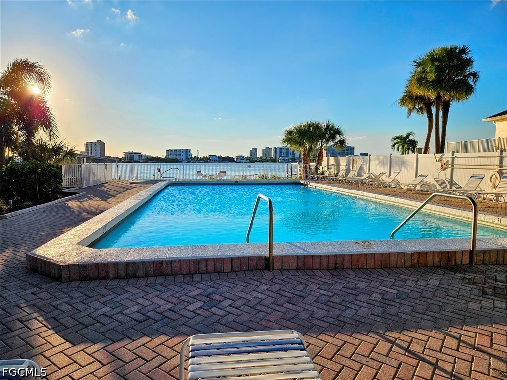 8701 Estero BLVD 801