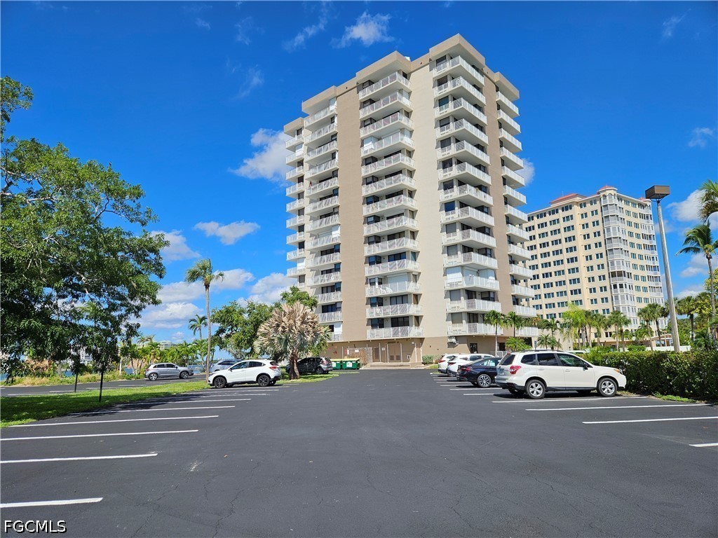 8701 Estero BLVD 801