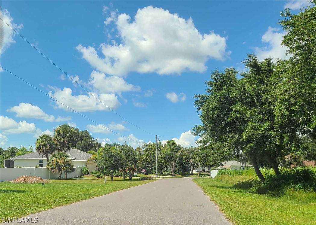 1217 & 1225 Beekman CIR