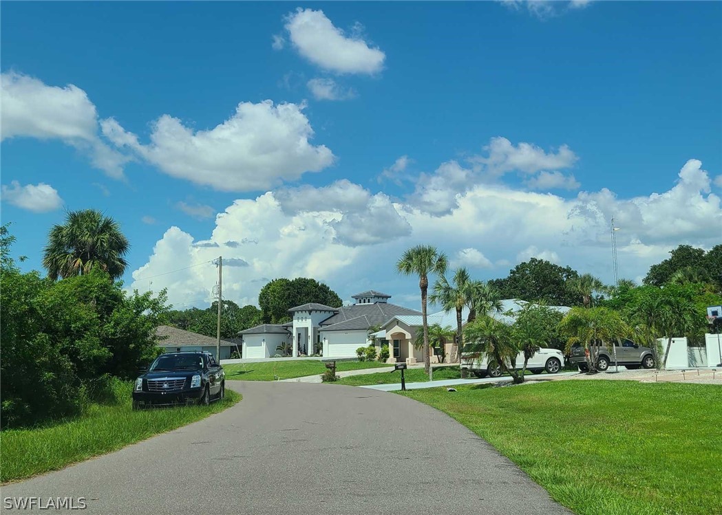 1217 & 1225 Beekman CIR