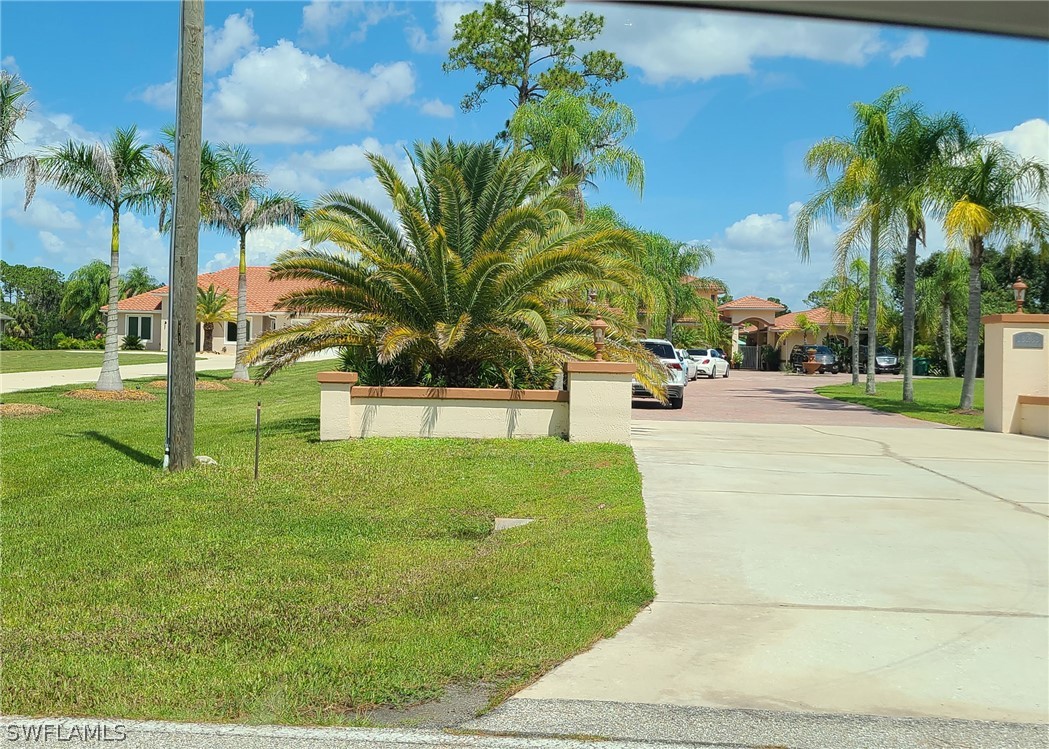 1217 & 1225 Beekman CIR