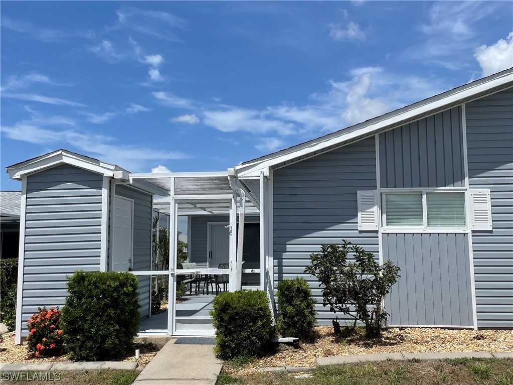 3300 Loveland BLVD 1004