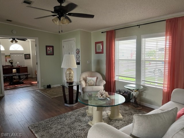 14521 Nathan Hale LN