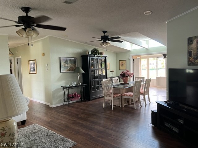 14521 Nathan Hale LN