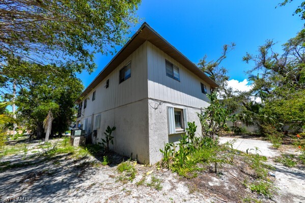 290-292 Nature View CT